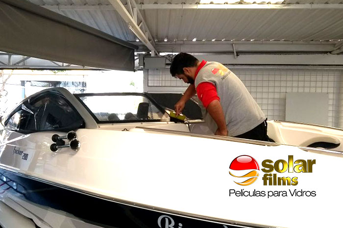 Películas em embarcações marítimas